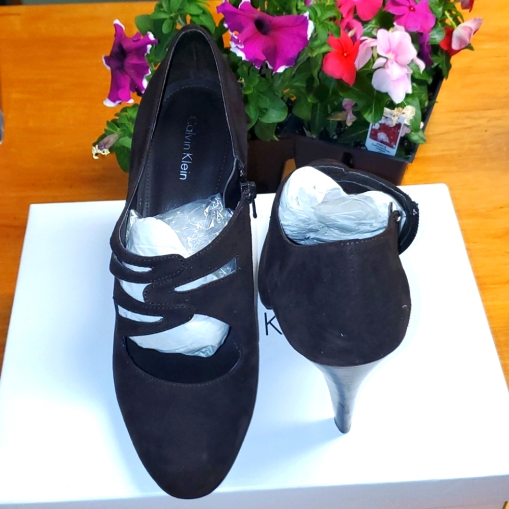 Womens Shoe Booties